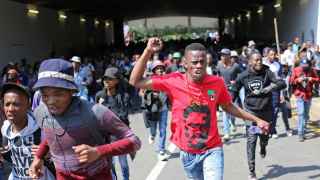 Manifestantes en la universidad Witwatersrand, en Johannesburgo.