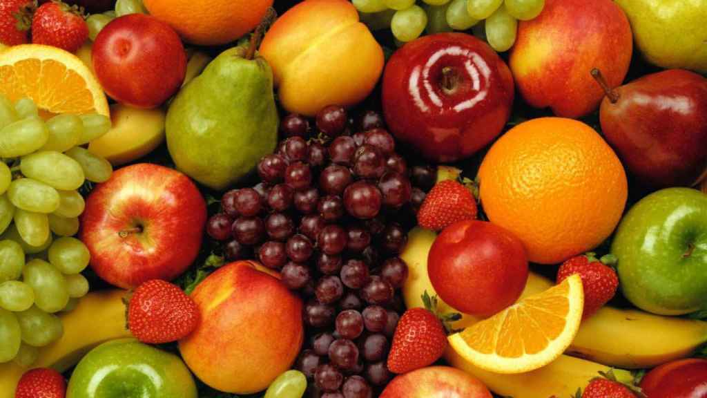 Â¿Fruta con piel o sin piel?: asÃ­ debes consumirla y sus riesgos