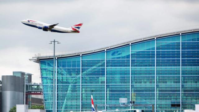 Vuelo desde el aeropuerto de Heathrow.