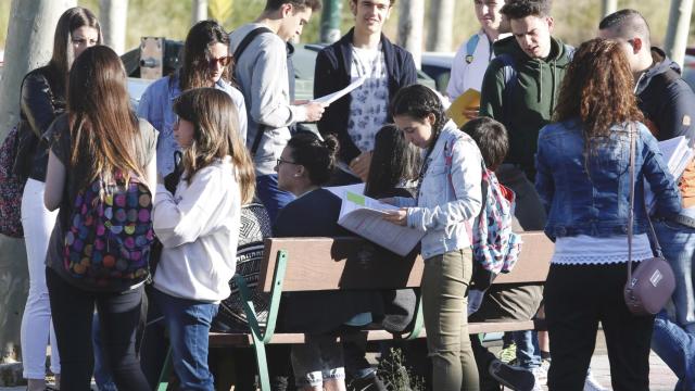 Jóvenes en la Universidad de León